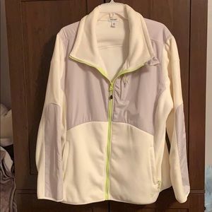 Ladies light weight jacket.